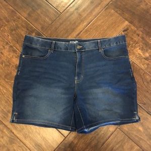 Women’s denim shorts
